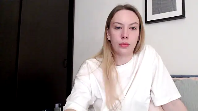 Scarlettford online show from November 1, 4:31 pm