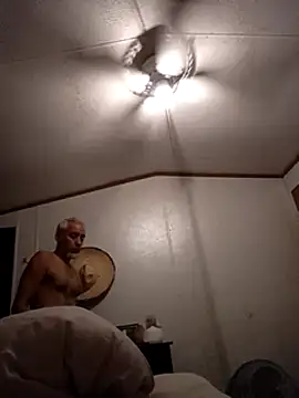 Snapshot of Xoc8_ chatting on December 24, 4:30 pm Xoc8 online show from December 24, 4:30 pm