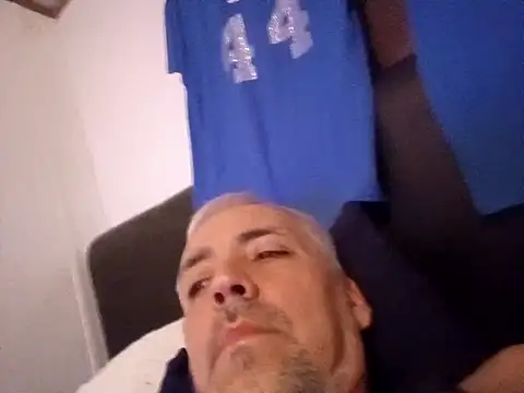 Snapshot of Xoc8_ chatting on February 8, 4:36 am Xoc8 online show from February 8, 4:36 am