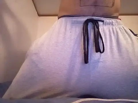 Snapshot of Xoc8_ chatting on February 17, 4:59 pm Xoc8 online show from February 17, 4:59 pm