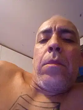 Snapshot of Xoc8_ chatting on March 2, 10:24 am Xoc8 online show from March 2, 10:24 am