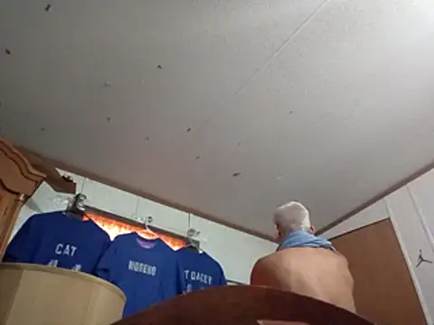 Snapshot of Xoc8_ chatting on October 18, 7:36 pm Xoc8 online show from October 18, 7:36 pm