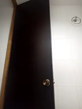 AnthonelaDuque online show from December 19, 11:39 am