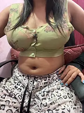 lallela online show from October 20, 8:31 pm