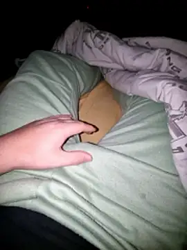 Noel24702 online show from January 10, 11:20 pm