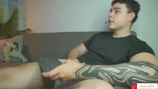 odin blake online show from December 3, 2:14 am