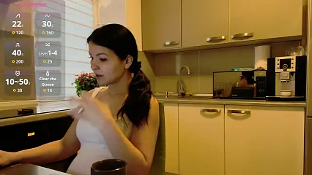 alisoncassie online show from March 26, 6:08 am