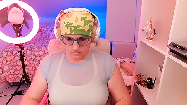 TransCayenne online show from November 12, 6:41 pm