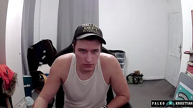 Snapshot of PKrisztian chatting on February 12, 9:21 pm PKrisztian online show from February 12, 9:21 pm