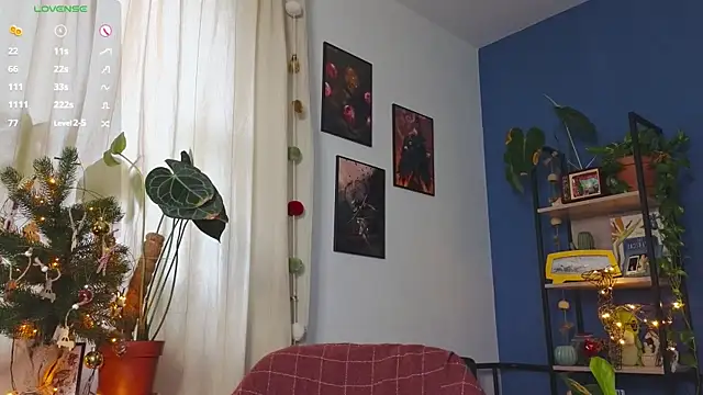 Snapshot of _lightmyfire chatting on December 30, 8:21 am  lightmyfire online show from December 30, 8:21 am