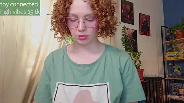 Snapshot of _lightmyfire chatting on February 28, 8:53 am  lightmyfire online show from February 28, 8:53 am