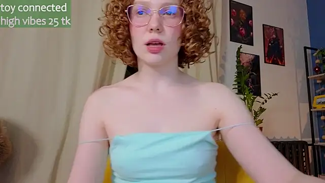 Snapshot of _lightmyfire chatting on March 2, 5:04 pm  lightmyfire online show from March 2, 5:04 pm