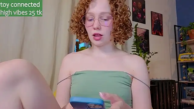 Snapshot of _lightmyfire chatting on March 16, 3:50 pm  lightmyfire online show from March 16, 3:50 pm