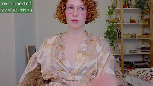 Snapshot of _lightmyfire chatting on October 5, 6:12 am  lightmyfire online show from October 5, 6:12 am