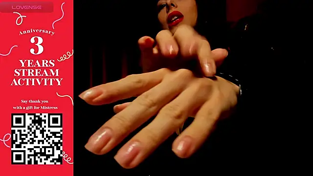 Snapshot of Daryakeyy chatting on February 15, 3:42 pm Daryakeyy online show from February 15, 3:42 pm