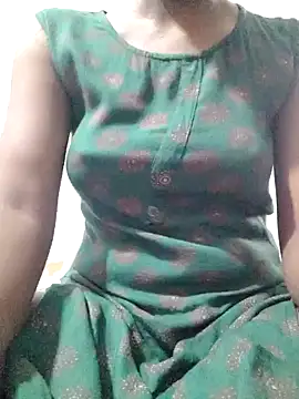 Snapshot of rituporna2004 chatting on December 12, 2:26 am rituporna2004 online show from December 12, 2:26 am