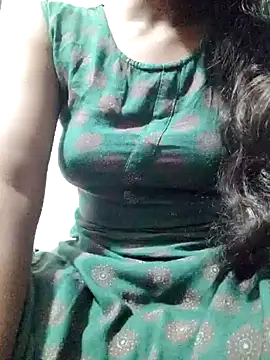 Snapshot of rituporna2004 chatting on January 25, 6:34 am rituporna2004 online show from January 25, 6:34 am