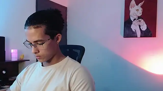 alejo x3 online show from February 27, 7:34 am