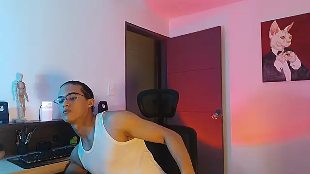 alejo x3 online show from September 13, 1:27 am