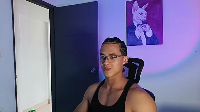 alejo x3 online show from March 19, 9:30 pm