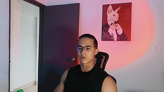 alejo x3 online show from April 8, 9:59 pm