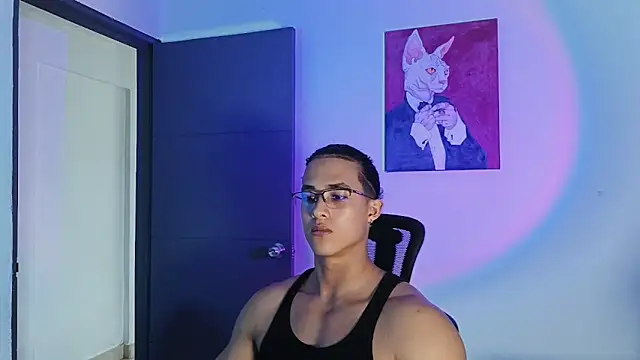 alejo x3 online show from April 9, 9:31 pm