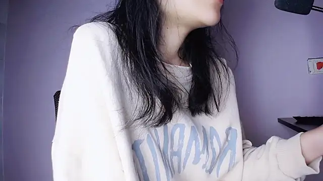 Snapshot of Baenee chatting on January 13, 3:15 pm Baenee online show from January 13, 3:15 pm