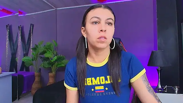 Juliet Nasty online show from September 9, 12:15 pm