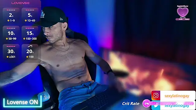 sexyboycolombi4 online show from April 20, 8:32 pm