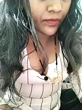 Snapshot of IslamicPimento chatting on February 12, 3:38 pm IslamicPimento online show from February 12, 3:38 pm