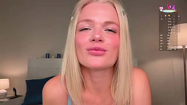 MilaDemies online show from October 4, 3:37 am