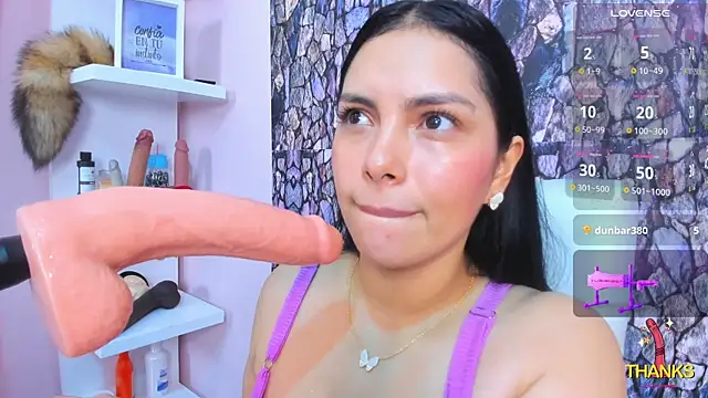 evelinn belen online show from October 28, 11:25 am