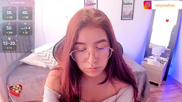 Amy joones online show from February 26, 4:45 pm