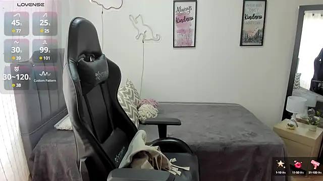 Amy joones online show from March 7, 1:29 pm