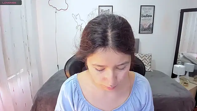 Amy joones online show from September 16, 11:33 am