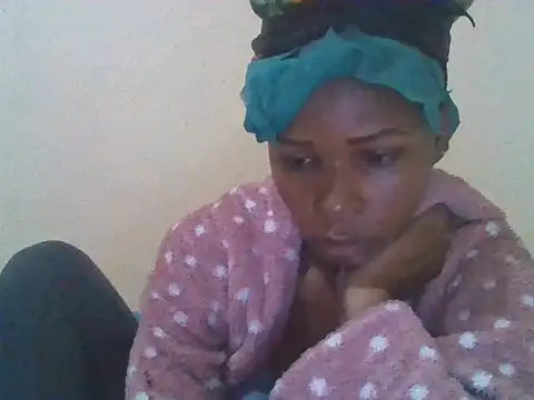 CharlotteDee online show from October 19, 6:03 am