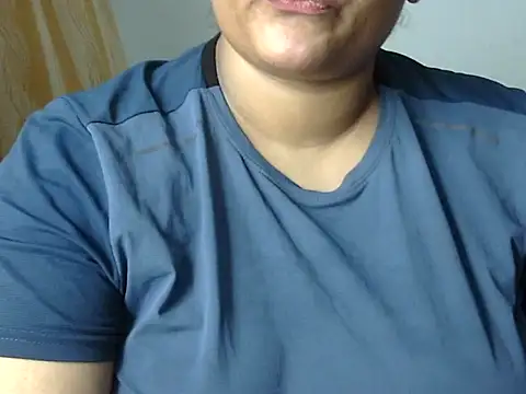 Snapshot of cutelady65 chatting on May 24, 2:55 pm cutelady65 online show from May 24, 2:55 pm