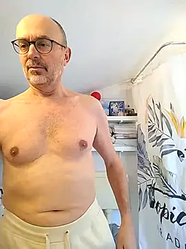 MadProfessor online show from March 2, 8:27 am