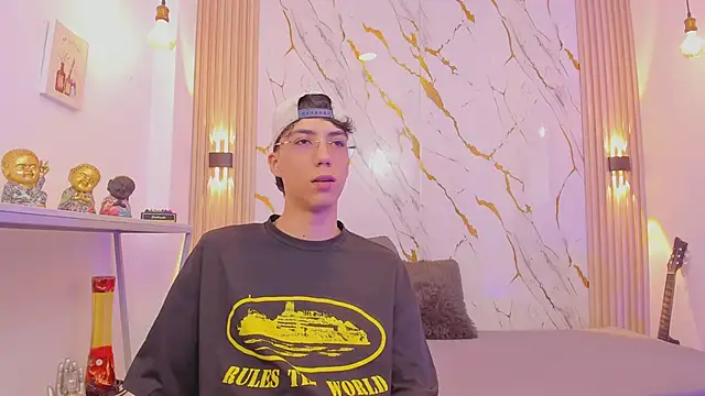 Nikolay Gregori online show from February 23, 4:43 am