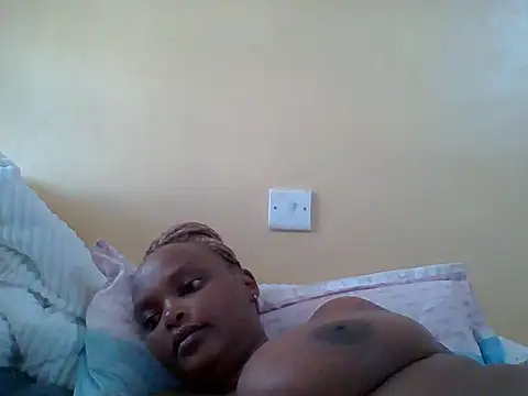 Sexxy-Shie online show from March 17, 8:18 am