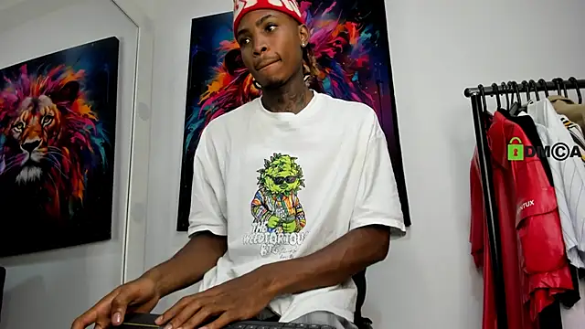 Snapshot of Pantera_black_21 chatting on December 11, 12:02 am Pantera black 21 online show from December 11, 12:02 am