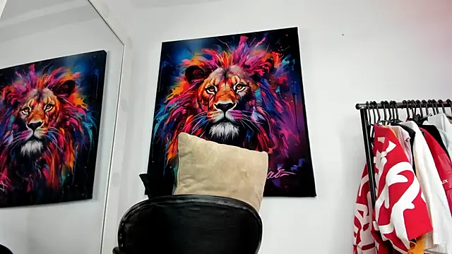 Snapshot of Pantera_black_21 chatting on December 18, 9:40 pm Pantera black 21 online show from December 18, 9:40 pm