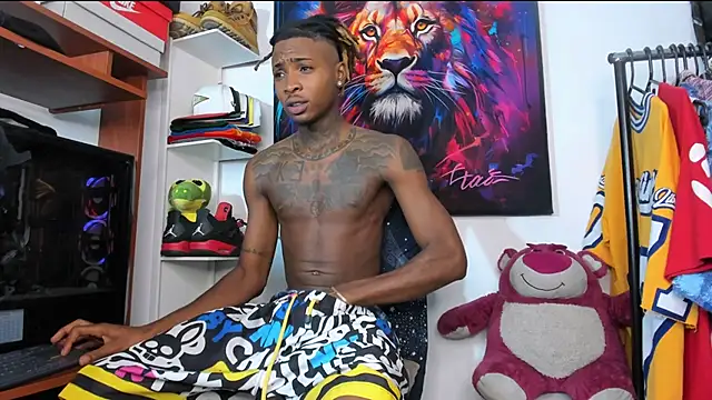 Snapshot of Pantera_black_21 chatting on September 28, 8:52 am Pantera black 21 online show from September 28, 8:52 am