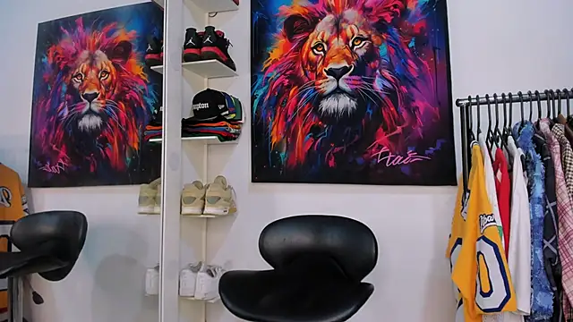 Snapshot of Pantera_black_21 chatting on November 9, 7:50 am Pantera black 21 online show from November 9, 7:50 am