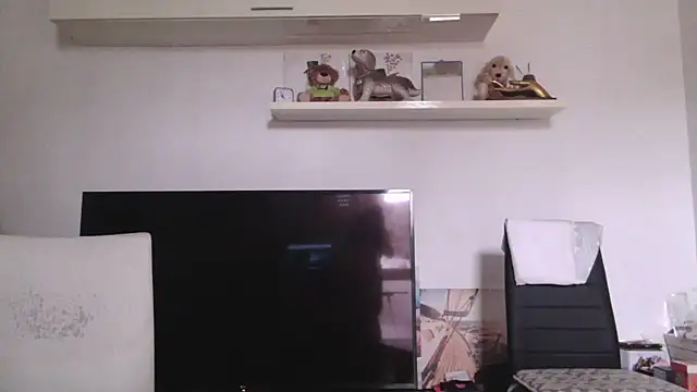 fragrance72 online show from December 4, 8:56 am