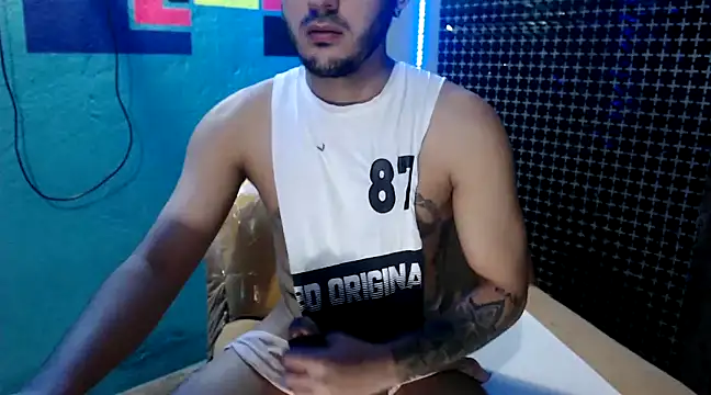 xxxxhotxoxo online show from December 14, 6:35 am