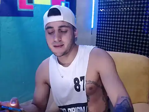 xxxxhotxoxo online show from December 20, 9:17 pm