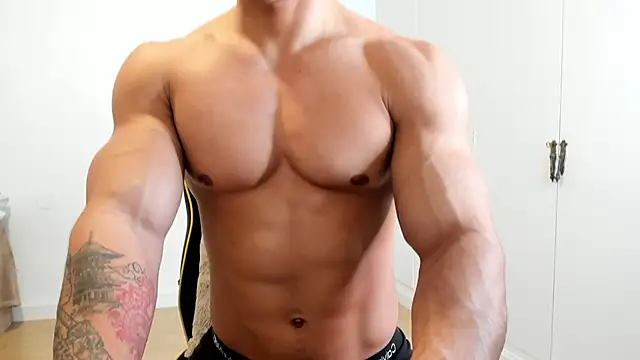 Snapshot of dan01_ chatting on January 24, 12:20 pm dan01  online show from January 24, 12:20 pm