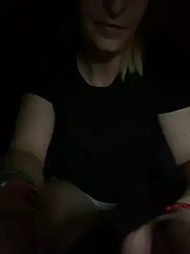 Snapshot of ToAnWTW chatting on October 20, 6:52 pm ToAnWTW online show from October 20, 6:52 pm