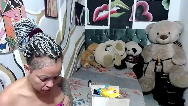 manzanahot9 online show from October 29, 10:50 am